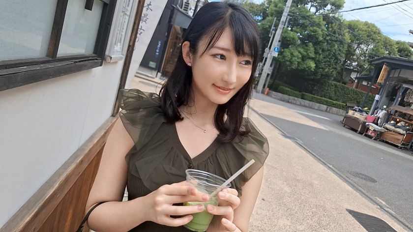 【初撮り】ネットでAV応募→AV体験撮影 2305｜清く正しく美しい聖母を抱き汚す快楽！血管が透けそうなほどの透明感、色白むっちり肌に食い込む黒ランジェリー、包み込んでくれるような底なしの母性。これぞ男が求める いい女 ！恥じらう姿から、快楽に乱れる姿まで、一挙手一投足が一級品！