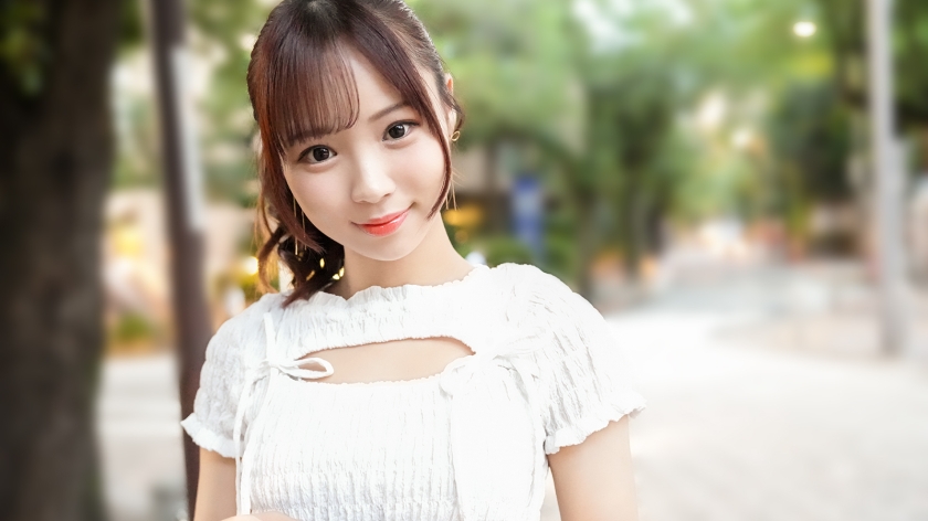 【初撮り】ネットでAV応募→AV体験撮影 2468｜童顔美少女が隠し持っていた最終兵器デカチクビ！飛び出す潮はスプリンクラー！それをもってしても男の猛りの炎は鎮火できない！！